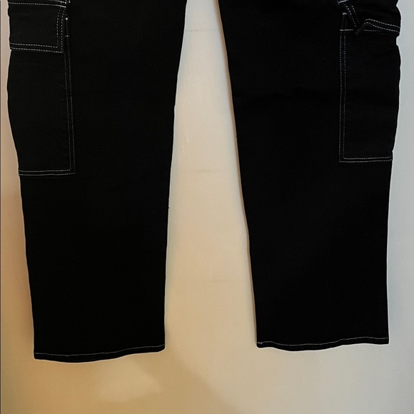 Hot Topic Aphrodite 30x32 Black Cargo Wide Leg Baggy Vintage Goth Y2K - Picture 8 of 14